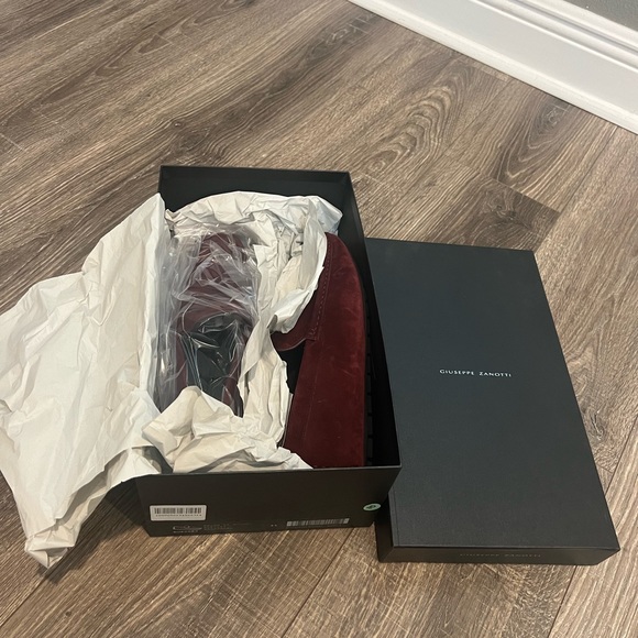 NWT Giuseppe Zanotti burgundy loafers size 41 - Picture 9 of 12